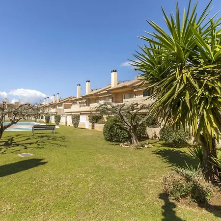 度假居 Xipres By Interhome *